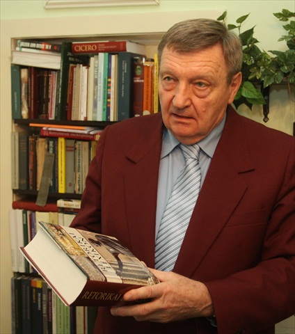 szitas_benedek_130415_ja_6.jpg