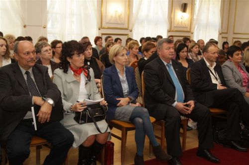 szoc_forum_121108_ja_1.jpg