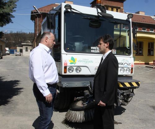 takaritogep_130416_ja_16.jpg