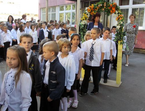 tanevnyito_20110901_ml.jpg
