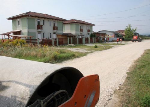 tavirozs-utca_120905ml_05.jpg