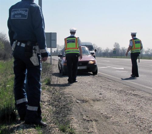 tispol_gyorshajtok_130418_ki_4.jpg