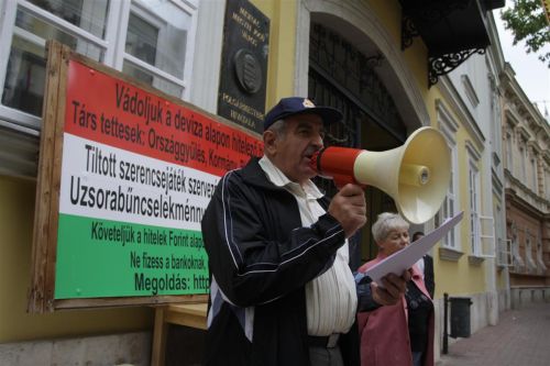 tuntetes_deviza_120924_ja.jpg