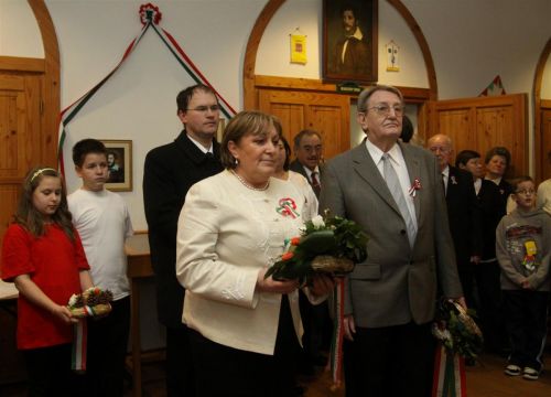 unnepseg_gardonyi_130314_ja.jpg