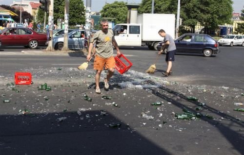 uvegek_buzater_110601_ja_4.jpg