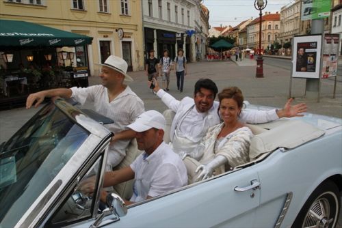 vacsora_feherben_vj41_130616.jpg