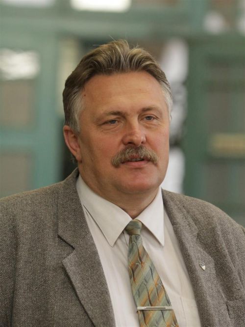 veres_pal_erettsegi_magyar_foldes_120507_ja.jpg
