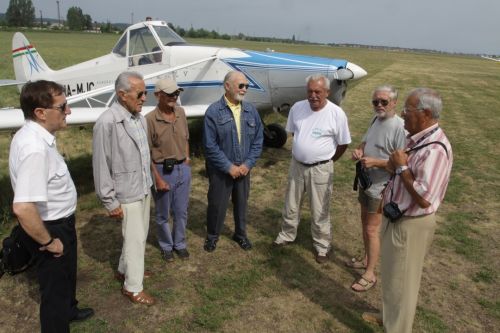 veteranpolitak120714_ja.jpg