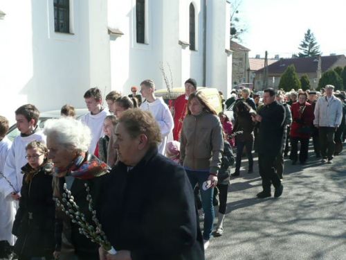 viragvasarnap_120401_li.jpg