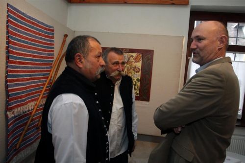 viragzo_nepmuveszet_121124_ja_2.jpg