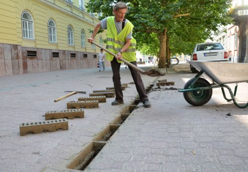 vizelvezeto_tisztitas_130711_fkcs_1.jpg