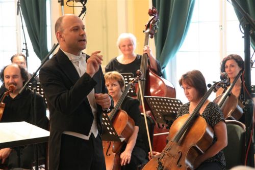 zenepalota-koncert-120511ml_05.jpg