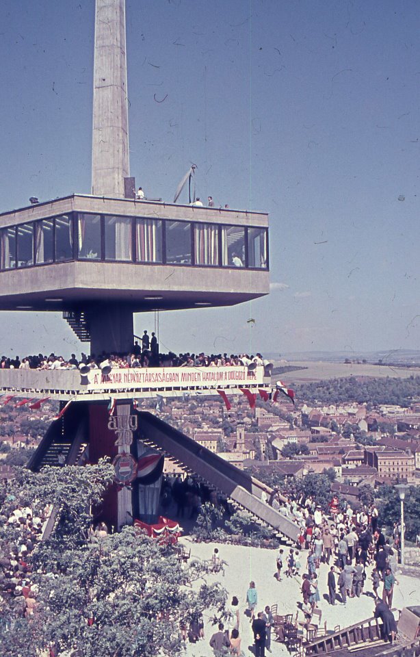 Az Avasi Kilátó avatása 1963. augusztus 20-án.