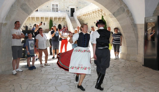 Pünkösd a Diósgyőri Várban 