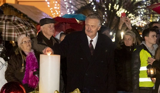 A szeretet gyertyáján is fellobbant a láng 