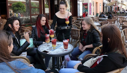 Pezsdülő élet a belvárosban 