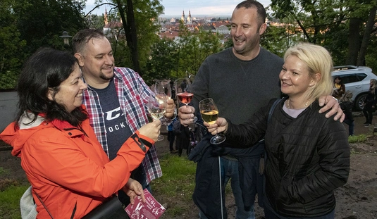 Borangolás péntek este 