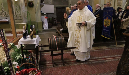 Borszentelés a Minorita templomban 