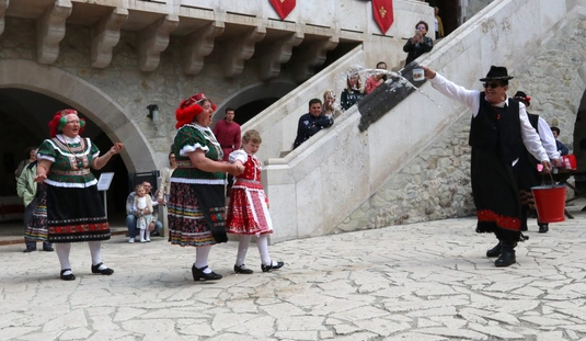 Húsvét hétfő a Diósgyőri Várban 