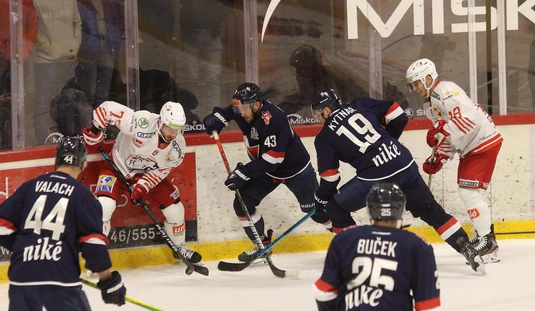 DVTK Jegesmedvék - HC Slovan Bratislava 