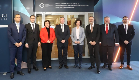 MVM Ipari Intézeti Tanszék avató a Miskolci Egyetemen 