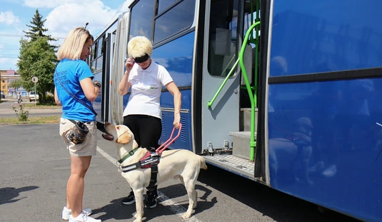 Vakvezető érzékenyítés az MVK-nál