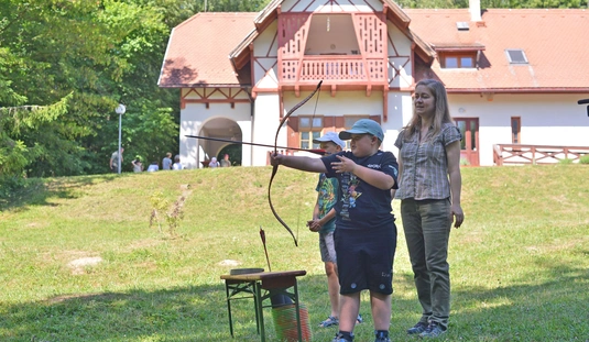 Erdei iskolai tábor