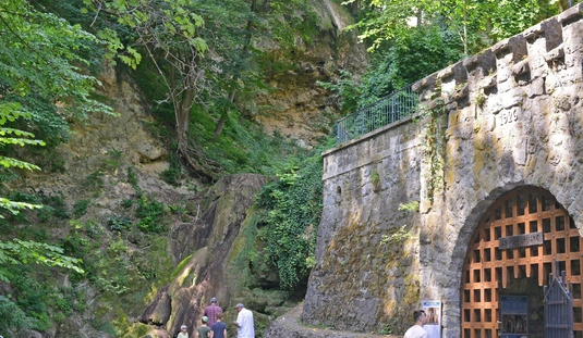 Nem esik a vízesés