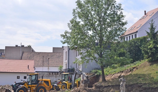 Felújítás a Mindszenti plébánián