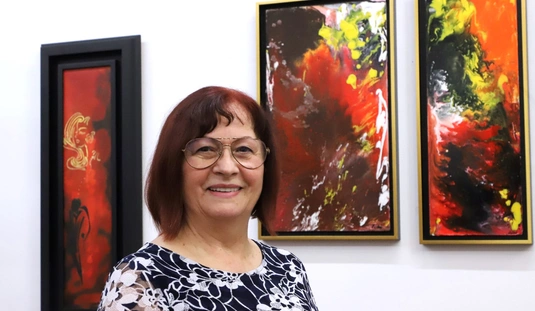 Barkasziné Leskó Gyöngyi kiállítása a Szabó Lőrinc Könyvtárban