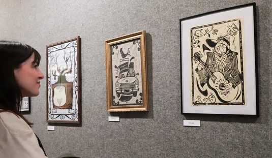 Czibik Ádám grafikus kiállítása az Ifiházban