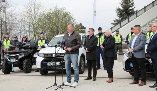 Gépjármű átadás a polgárőr és rendészeti szervezeteknek
