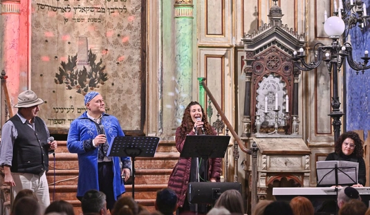 Koncert a Kazinczy utcai zsinagógában