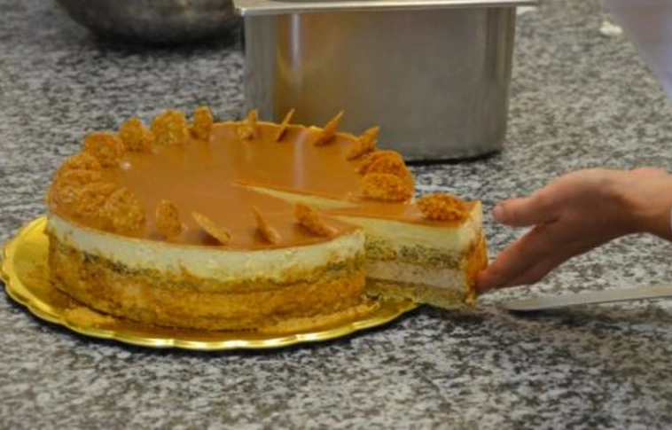 Miskolcon elkészült az első országtorta