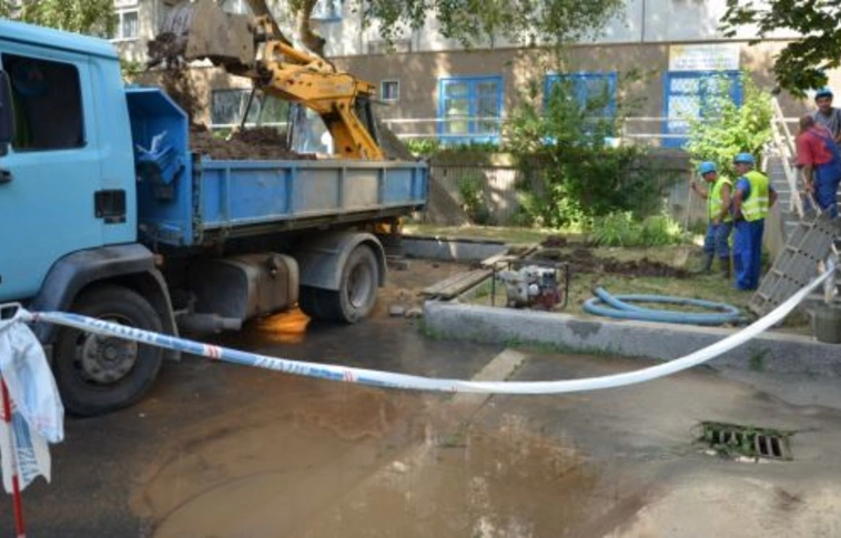 A rendkívüli hőség a vízhálózatot is megterheli