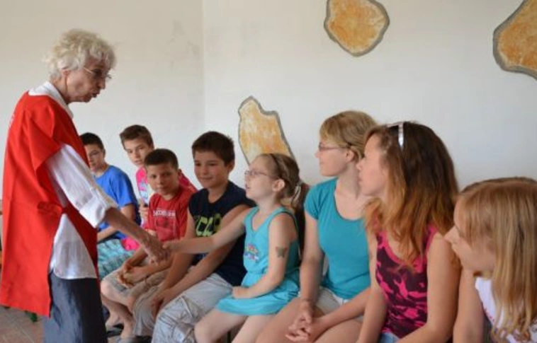  Rászoruló gyerekeket nyaraltat a Katolikus Karitász
