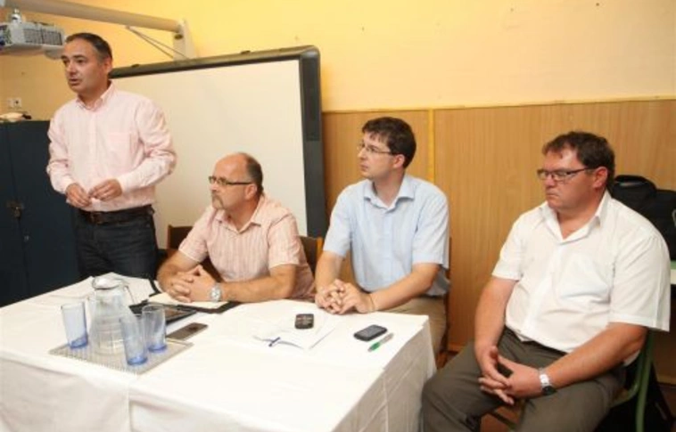 Buszmegálló-örökbefogadás, komfortos közlekedés – fórum a Győri kapuban is