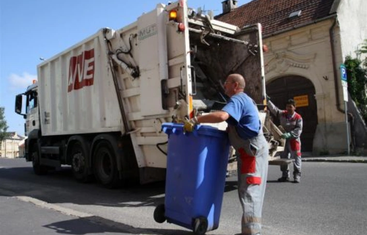 Több, mint 25 százalékkal csökken a szemétszállítási díj