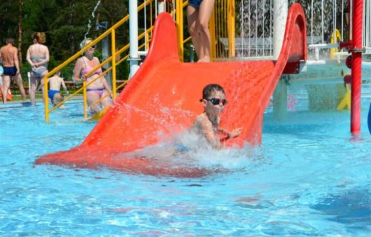 Strandszezon: figyelik a vízminőséget