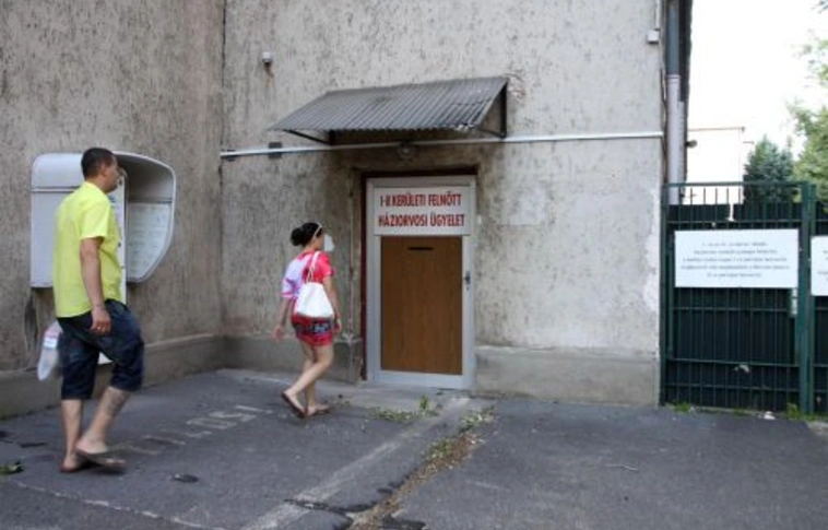Zökkenőmentes volt az ügyeleti átállás