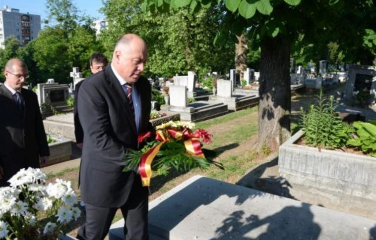 Kegyeleti megemlékezés a város napján