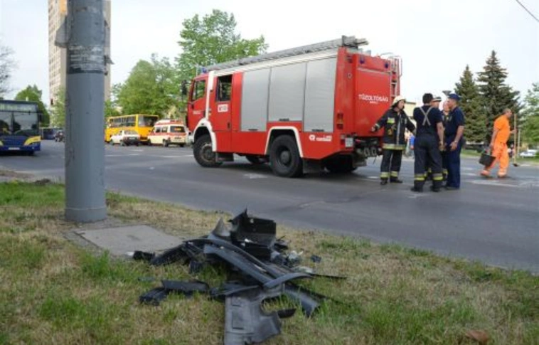 Nem adott elsőbbséget a tűzoltónak