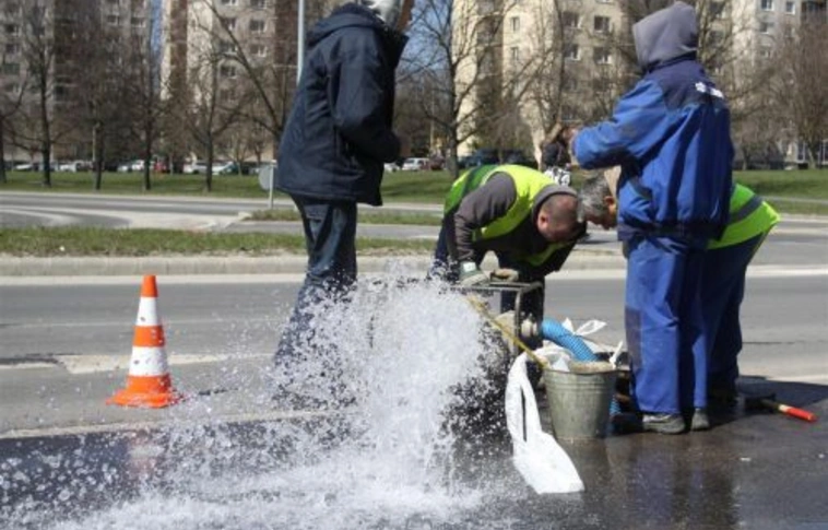 Vízvezeték tört a Daykán