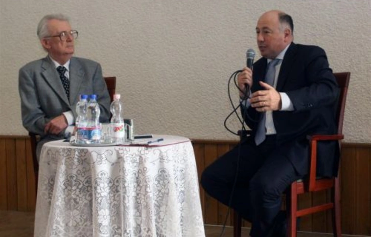 „Mindenki tudja, hol az érték, s mi az igazság”