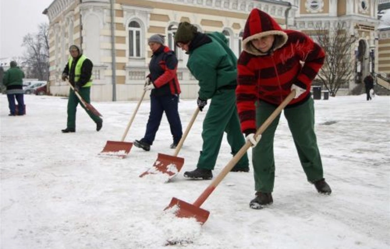 Elsőfokú figyelmeztetés hófúvás, havazás miatt
