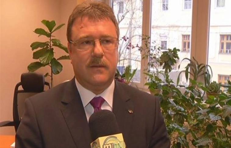 Balkánon át érkeznek a menekültek