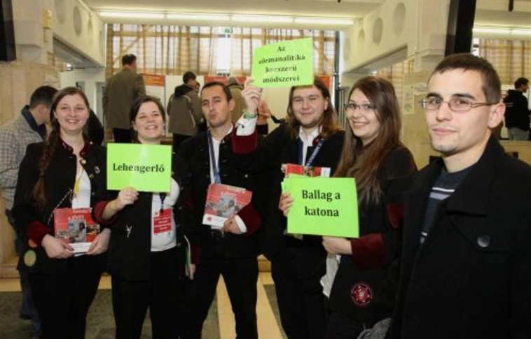 Családi nyílt nap az egyetemen