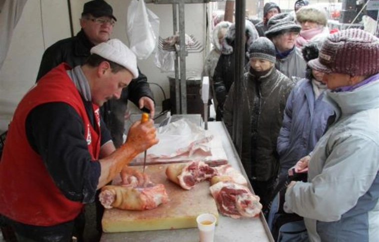 Disznótoros mulatságok Diósgyőrben, Pál Dénessel