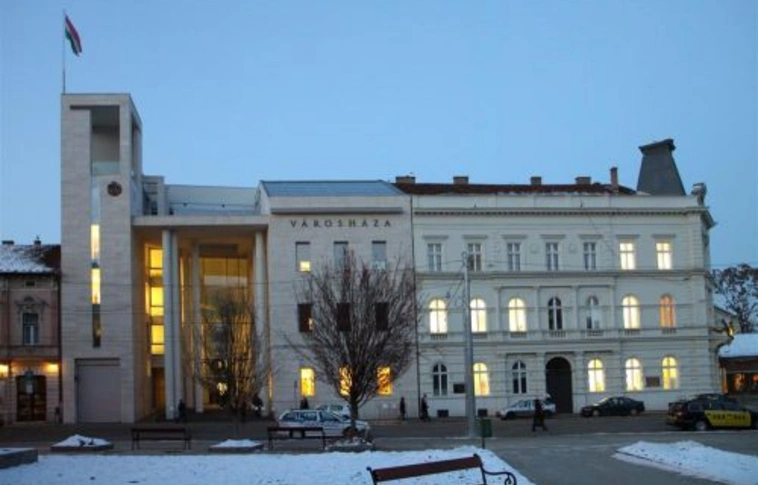 Jobbik: tűzzék ki a székely zászlót a miskolci hivatalokra!