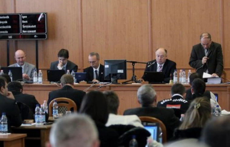 Rendkívüli közgyűlés a jövő héten